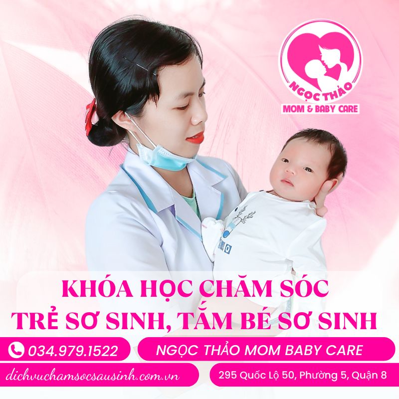 Khóa học tắm bé sơ sinh tại Long An