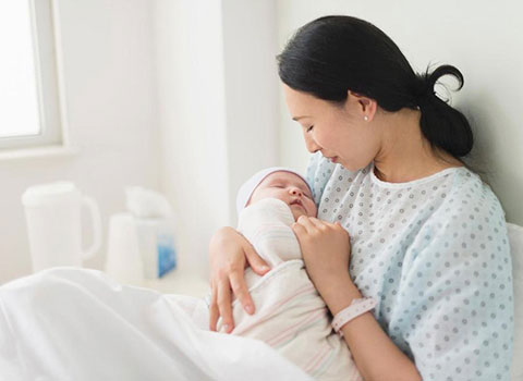 Bí quyết giúp mẹ bầu phục hồi sức khỏe sau sinh thường