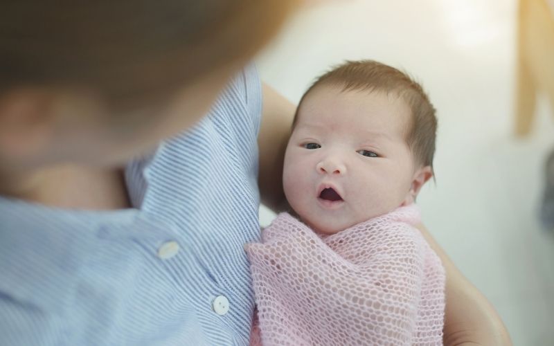 Khứu giác của trẻ sơ sinh 1 tháng tuổi chưa hoàn thiện