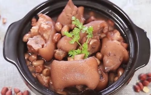 Có bầu 3 tháng đầu nên ăn gì?