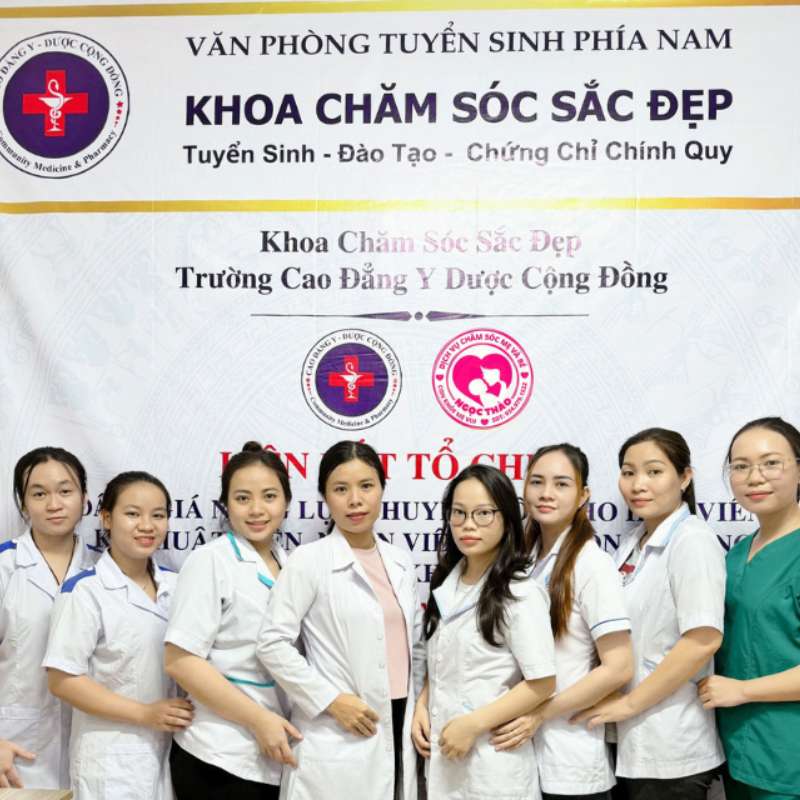 Tuyển sinh khóa học chăm sóc mẹ và bé sau sinh khu vực miền nam